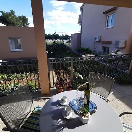 Apartment Ana Kaštel Sućurac Eksteriør billede