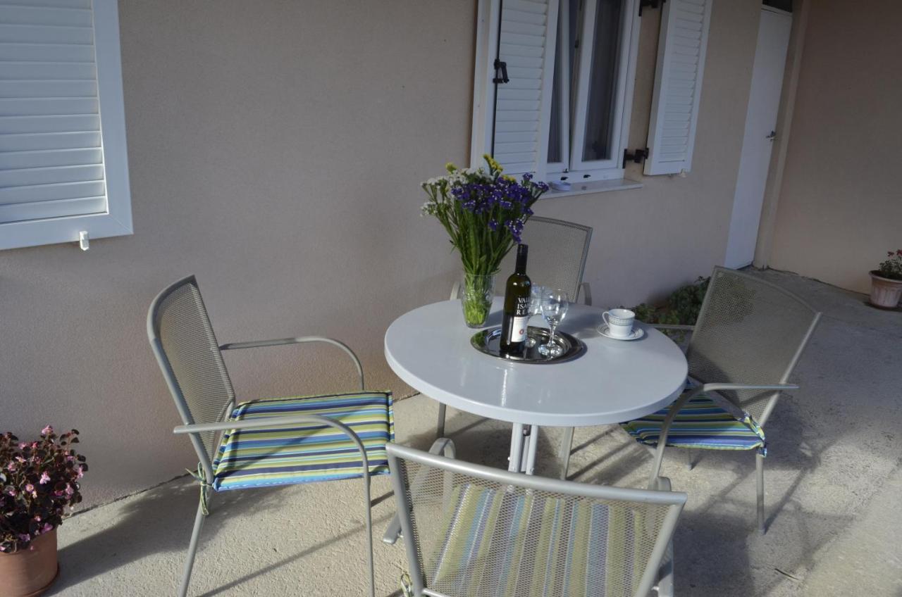 Apartment Ana Kaštel Sućurac Eksteriør billede