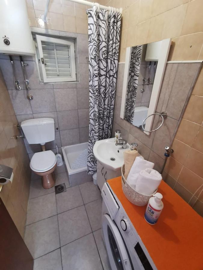 Apartment Ana Kaštel Sućurac Eksteriør billede